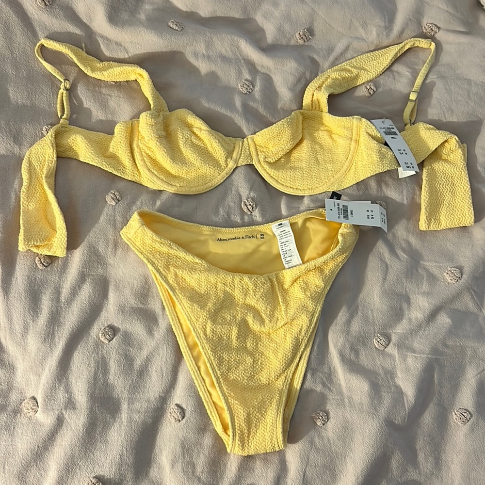 Brand new Abercrombie bikini